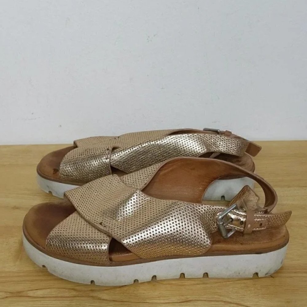 Gentle Souls Kiki Leather Platform Sandals in Rose Gold - Picture 6 of 9